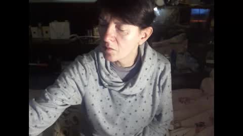 Snapshot of 8mistress8 chatting on December 17, 2025, 5:13 am 8MISTRESS8 online show from December 17, 2025, 5:13 am