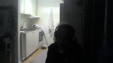 8pierced8 online show from March 15, 2026, 11:22 pm