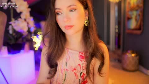 Snapshot of _1s___ chatting on October 31, 2025, 4:13 am Sophia online show from October 31, 2025, 4:13 am