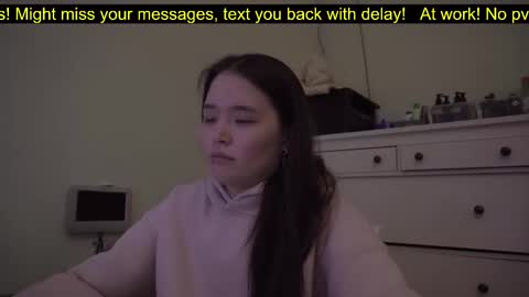 _3x7_ online show from October 1, 2025, 4:02 pm