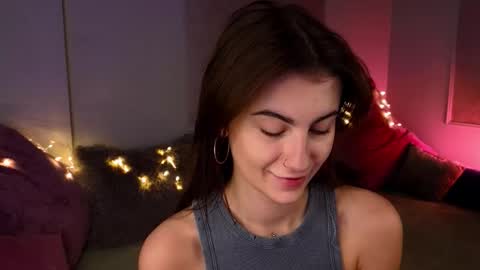 Willow online show from November 14, 2025, 9:57 pm