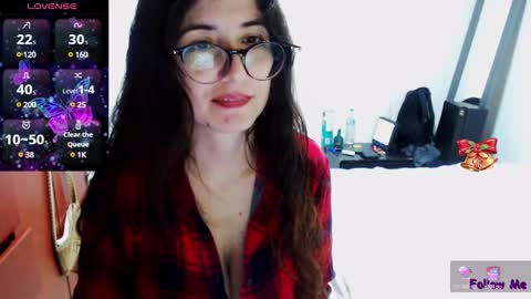 Snapshot of _a_r_y_ chatting on February 20, 2025, 3:52 pm ARY online show from February 20, 2025, 3:52 pm