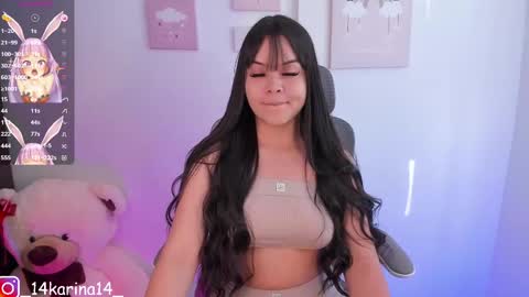 Snapshot of _abby_westt chatting on March 8, 2025, 9:08 pm Sophia online show from March 8, 2025, 9:08 pm