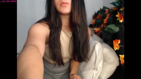 _abrill_20 online show from October 11, 2025, 8:51 pm