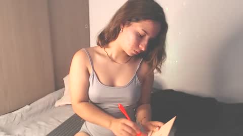 _abrill_20 online show from March 15, 2026, 7:09 pm