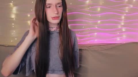 Snapshot of _adrian_the_one chatting on February 18, 2026, 5:36 am adrian online show from February 18, 2026, 5:36 am