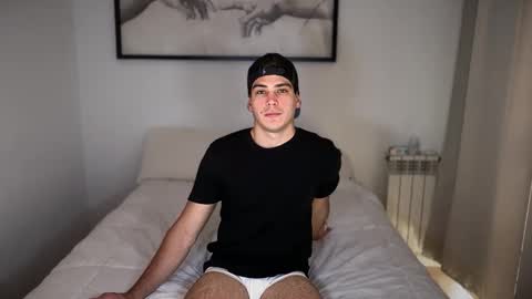 _aesthetic online show from February 23, 2026, 10:34 am