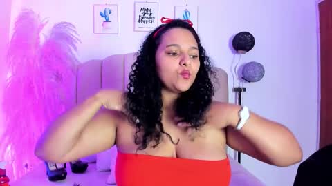 _aithanaa_ online show from January 13, 2026, 6:57 pm