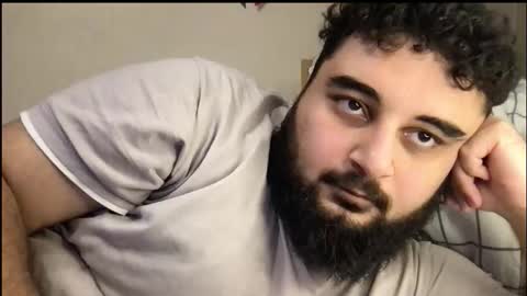 Snapshot of _alan_bear_ chatting on October 3, 2025, 3:36 am Alan online show from October 3, 2025, 3:36 am