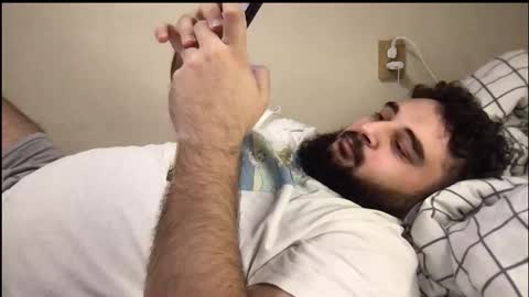 Snapshot of _alan_bear_ chatting on October 6, 2025, 4:54 am Alan online show from October 6, 2025, 4:54 am