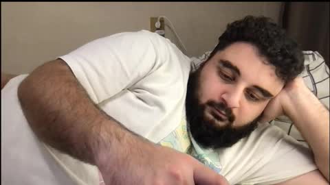 Snapshot of _alan_bear_ chatting on October 6, 2025, 4:59 pm Alan online show from October 6, 2025, 4:59 pm