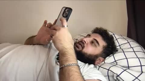 Snapshot of _alan_bear_ chatting on November 26, 2025, 2:29 pm Alan online show from November 26, 2025, 2:29 pm