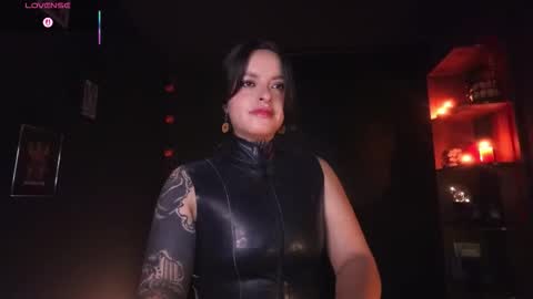 Miss Alice  My internet sucks these days see you soon online show from December 1, 2025, 7:52 pm