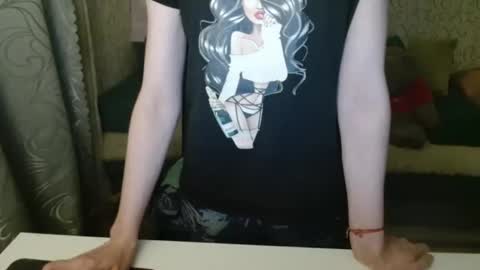  AliceCullen  online show from November 18, 2025, 3:05 pm