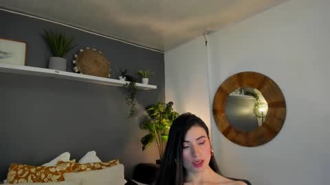  Alice  online show from February 21, 2025, 10:48 pm