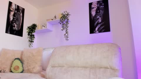 Snapshot of _alissonrose chatting on January 11, 2025, 4:14 pm Karo online show from January 11, 2025, 4:14 pm