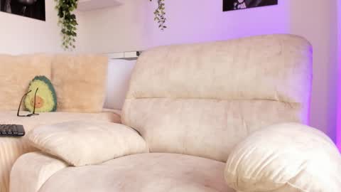 Snapshot of _alissonrose chatting on January 28, 2025, 4:19 pm Karo online show from January 28, 2025, 4:19 pm