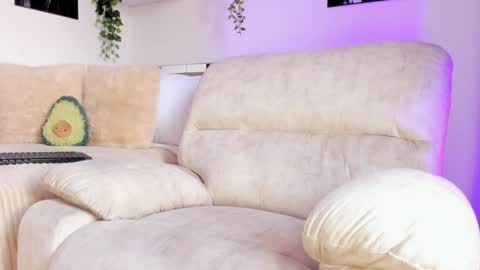 Snapshot of _alissonrose chatting on January 29, 2025, 4:19 pm Karo online show from January 29, 2025, 4:19 pm