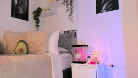 Snapshot of _alissonrose chatting on September 15, 2025, 8:42 pm Karo online show from September 15, 2025, 8:42 pm