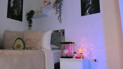 Snapshot of _alissonrose chatting on September 17, 2025, 12:01 am Karo online show from September 17, 2025, 12:01 am