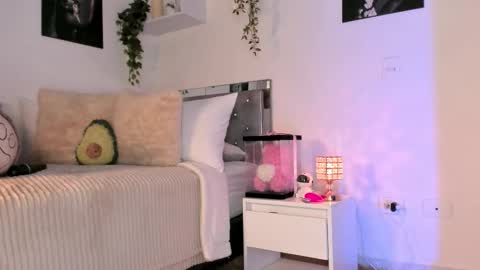 Snapshot of _alissonrose chatting on October 2, 2025, 8:38 pm Karo online show from October 2, 2025, 8:38 pm