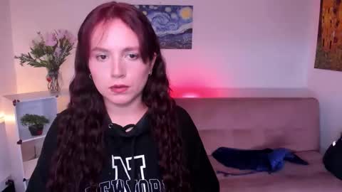 Snapshot of _allisontyler chatting on June 11, 2026, 12:32 am Allison online show from June 11, 2026, 12:32 am