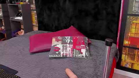 Alison online show from September 20, 2025, 1:28 am