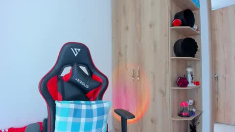 AMANDA online show from February 22, 2026, 5:22 pm