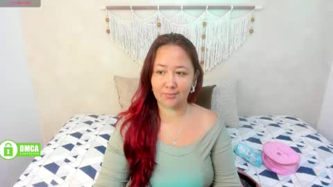 Snapshot of _anavictoria_ chatting on September 13, 2025, 12:05 pm Ana Victoria online show from September 13, 2025, 12:05 pm