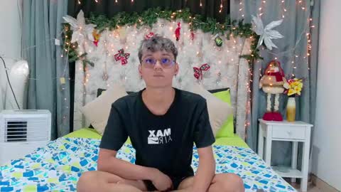 Andres online show from December 20, 2024, 7:28 pm