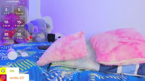 Anette online show from September 10, 2025, 10:10 pm