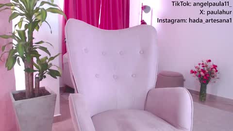 Snapshot of _angel_11 chatting on March 5, 2025, 6:45 pm Paula online show from March 5, 2025, 6:45 pm