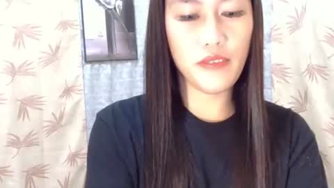 Pearl  online show from September 27, 2025, 5:56 am