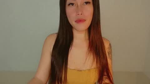 Pearl  online show from April 10, 2026, 5:06 pm