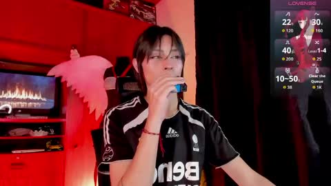 Angell Dustt  online show from April 15, 2026, 1:34 am