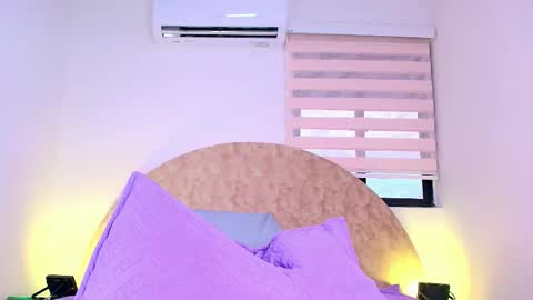 Any online show from November 25, 2025, 7:25 pm