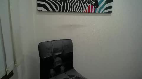 Anna online show from December 3, 2025, 7:27 am