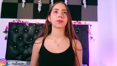 Annie Andrick online show from March 18, 2026, 11:13 am