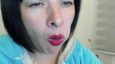 antonia online show from January 30, 2025, 2:27 am