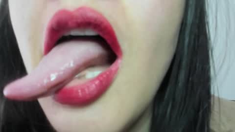 antonia online show from February 9, 2026, 2:54 pm