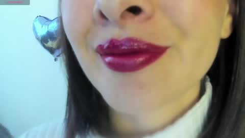 Snapshot of _antomouth_paradise chatting on June 4, 2026, 4:46 pm antonia online show from June 4, 2026, 4:46 pm