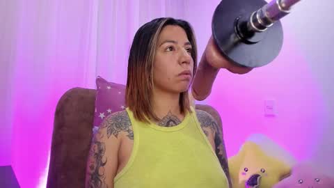 _antonella_dreams online show from September 22, 2025, 9:11 am