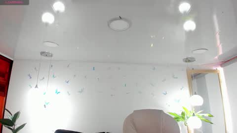 Snapshot of _antonnela_ chatting on February 27, 2026, 1:55 pm antonnela online show from February 27, 2026, 1:55 pm