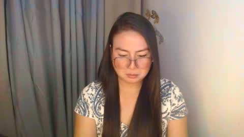 Snapshot of _arah chatting on October 18, 2025, 11:00 am arah online show from October 18, 2025, 11:00 am