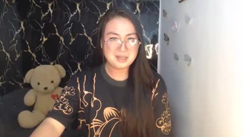 Snapshot of _arah chatting on October 27, 2025, 11:03 am arah online show from October 27, 2025, 11:03 am