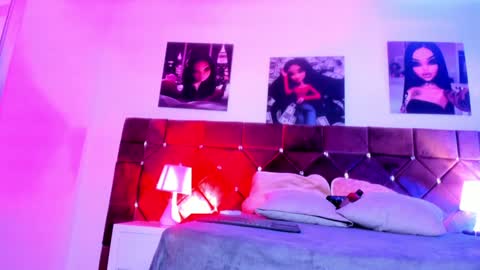 Snapshot of _ariana_lopez_ chatting on January 18, 2025, 12:36 pm Ariana online show from January 18, 2025, 12:36 pm