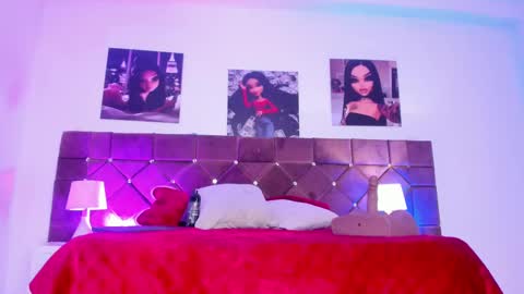 Snapshot of _ariana_lopez_ chatting on March 8, 2025, 4:34 am Ariana online show from March 8, 2025, 4:34 am