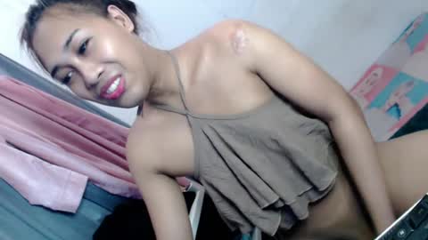 _asiancutie online show from June 6, 2026, 4:06 am
