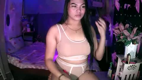 Snapshot of _asianslutyymikha_ chatting on April 8, 2026, 10:15 am _asianslutyymikha_ online show from April 8, 2026, 10:15 am