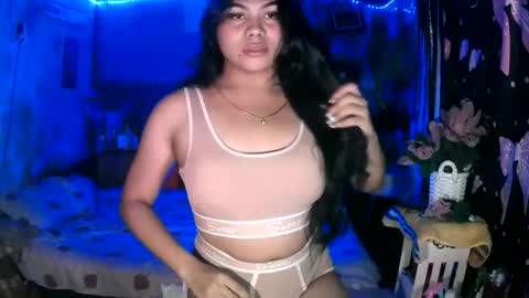 _asianslutyymikha_ online show from May 27, 2026, 10:01 am